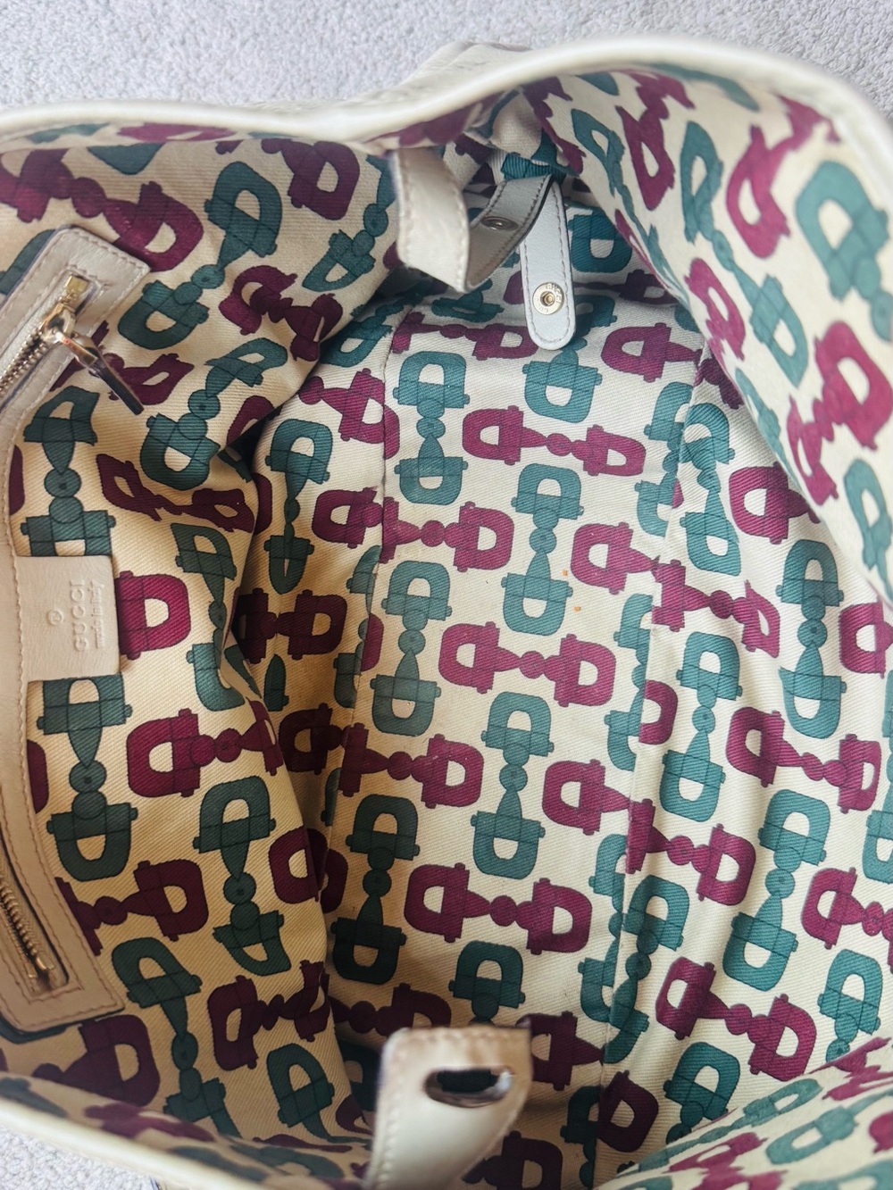Gucci Tote Handbag with Braided Handles - Picture 7 of 10